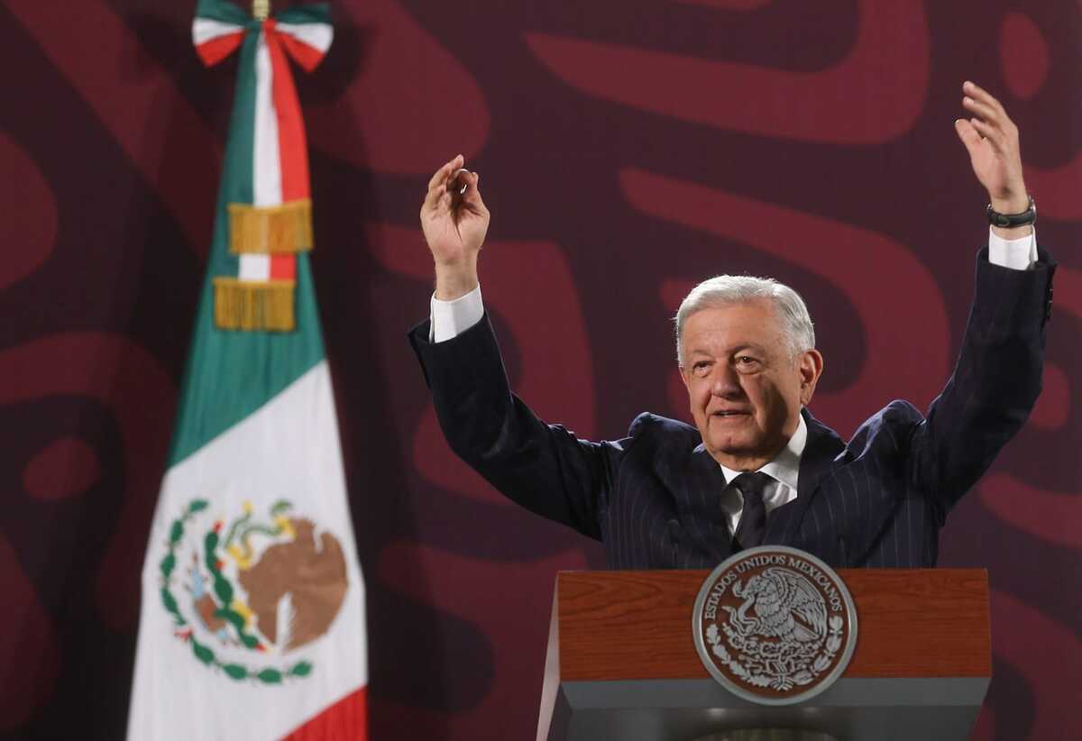 AMLO llenó de elogios a Claudia Sheinbaum. | Foto: Araceli López.