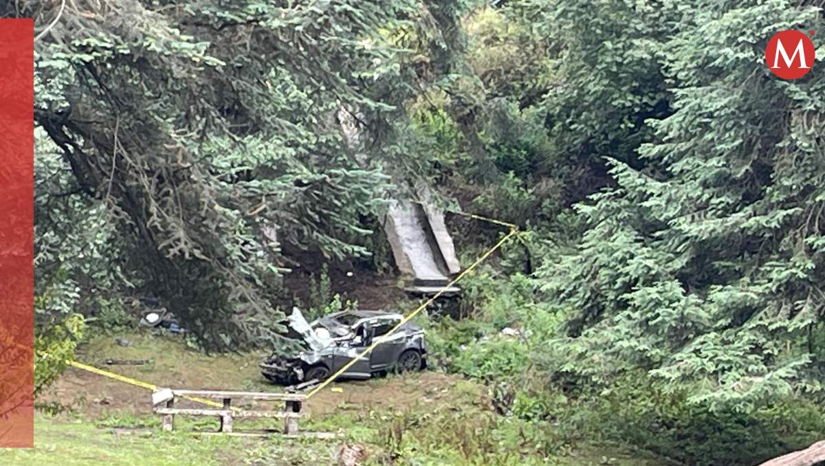 El conductor del vehículo perdió el control y salió de la carretera México - Toluca| Abadiel Martínez