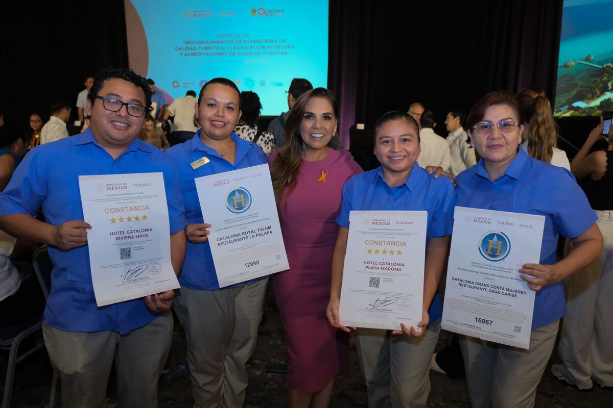 Mara Lezama entregó reconocimientos de estándares de calidad en Quintana Roo. | Especial