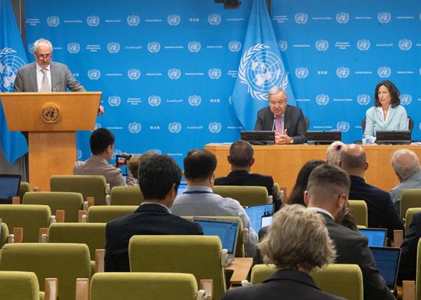 Fotografía cedida por la ONU donde aparece su secretario general, António Guterres, mientras habla durante una conferencia | EFE