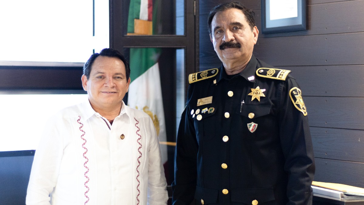Joaquín Díaz Mena asegura continuidad de Luis Felipe Saidén en seguridad para Yucatán. | Foto: X. @huachodiazmena