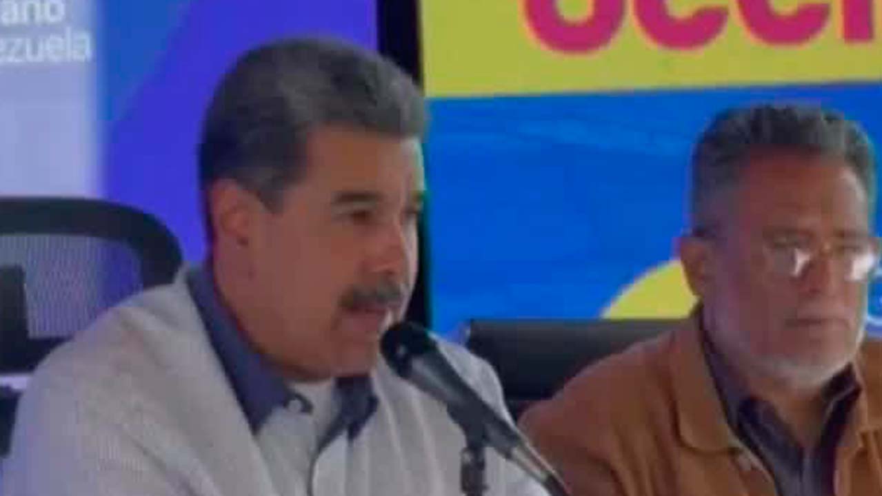 Nicolás Maduro refrenda apoyo a Bolivia