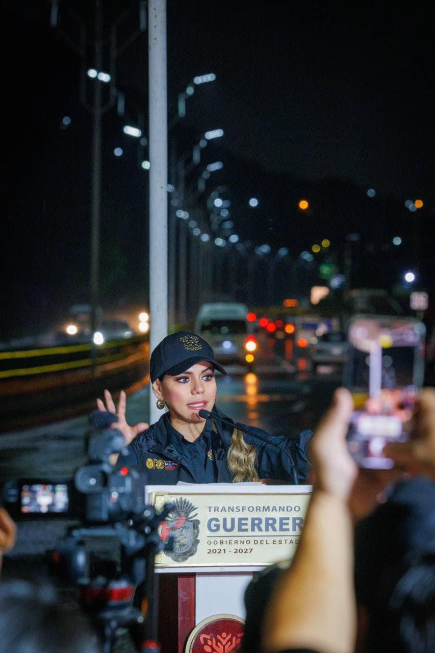 Evelyn Salgado en inauguración de  la modernización del Boulevard Vicente Guerrero | Especial