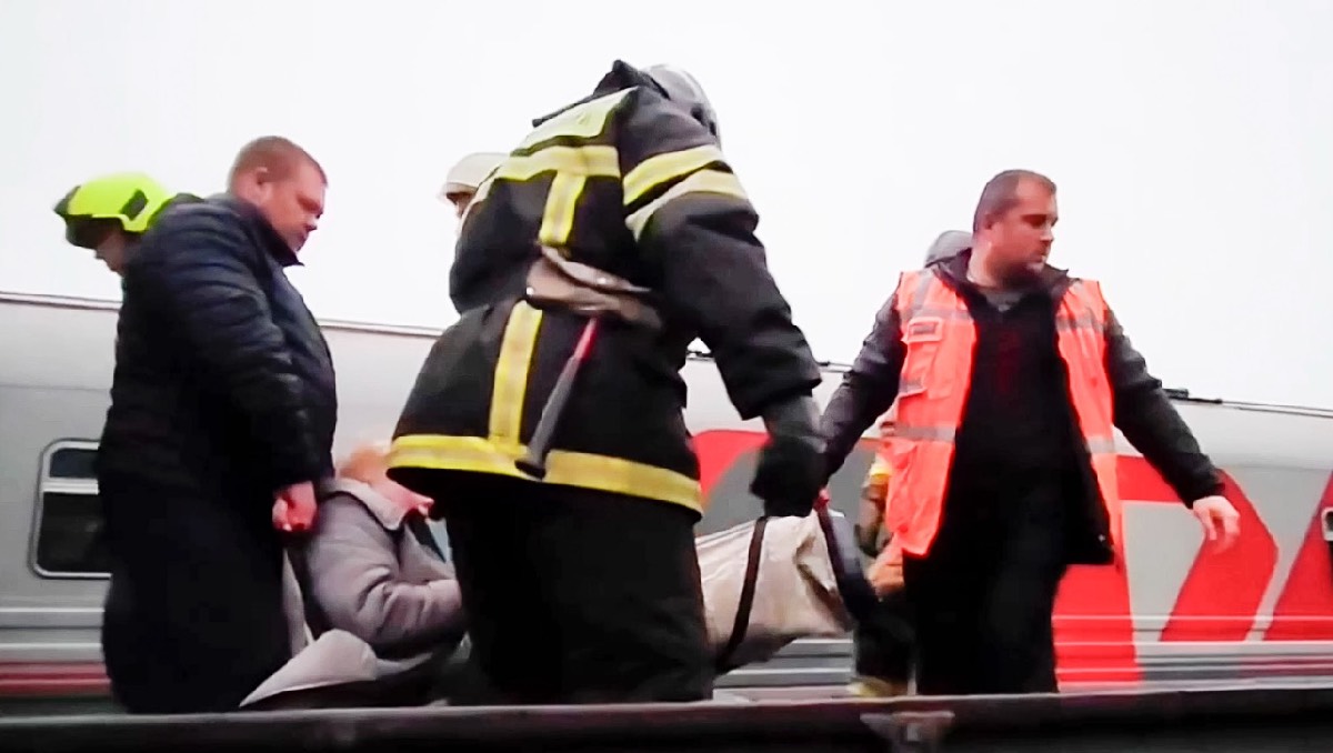 Ferrocarriles Rusos ofrece compensaciones tras fatal descarrilamiento en Komi | AP