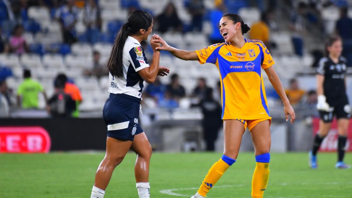 Rayadas y Tigres no pueden romper el empate sin goles en la ida del Campeón de Campeones (Imago7)