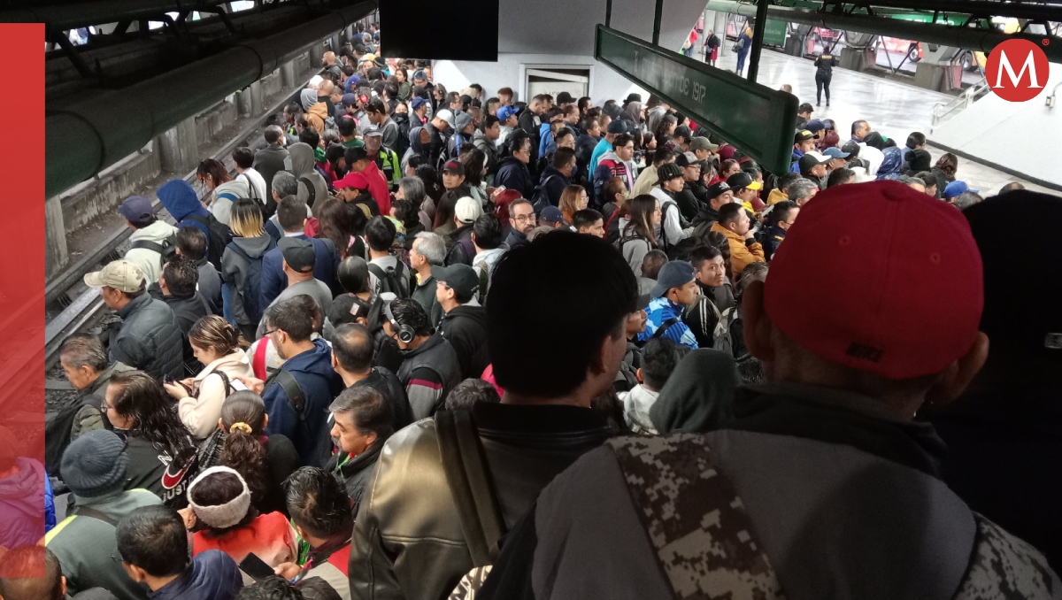 Usuarios reportan haber esperado más de 10 minutos en L8. | Especial