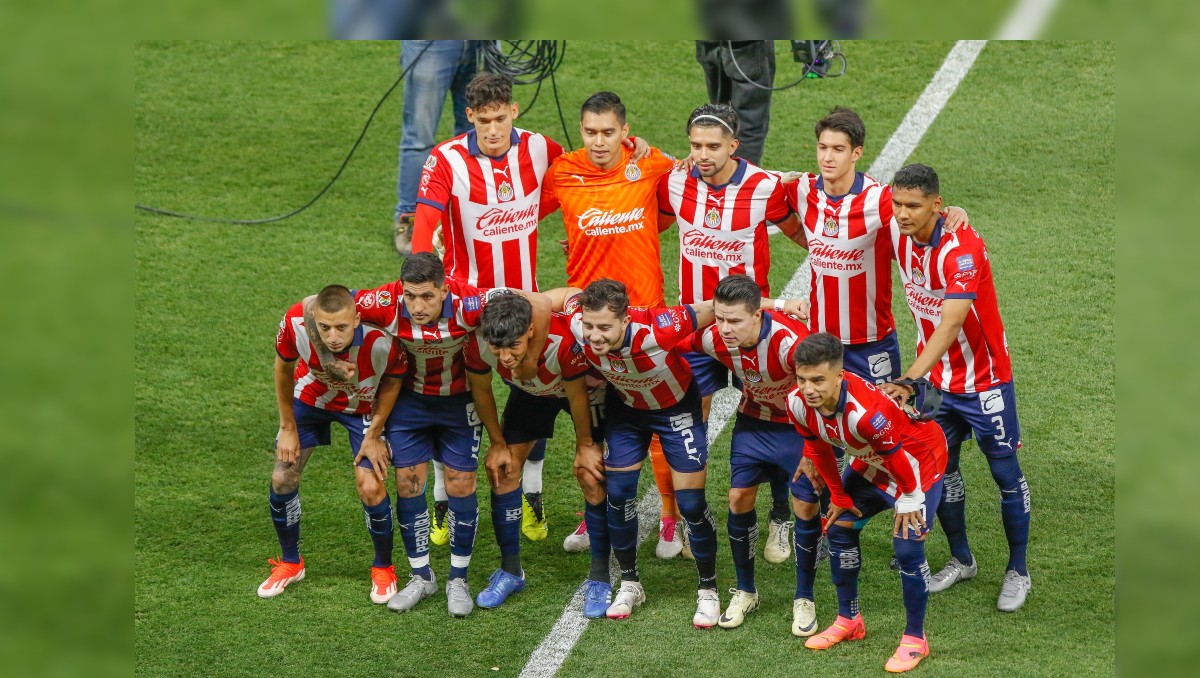 El proyecto de Chivas busca formar jugadores y fichar algunos para fuerzas básicas (Mexsport)
