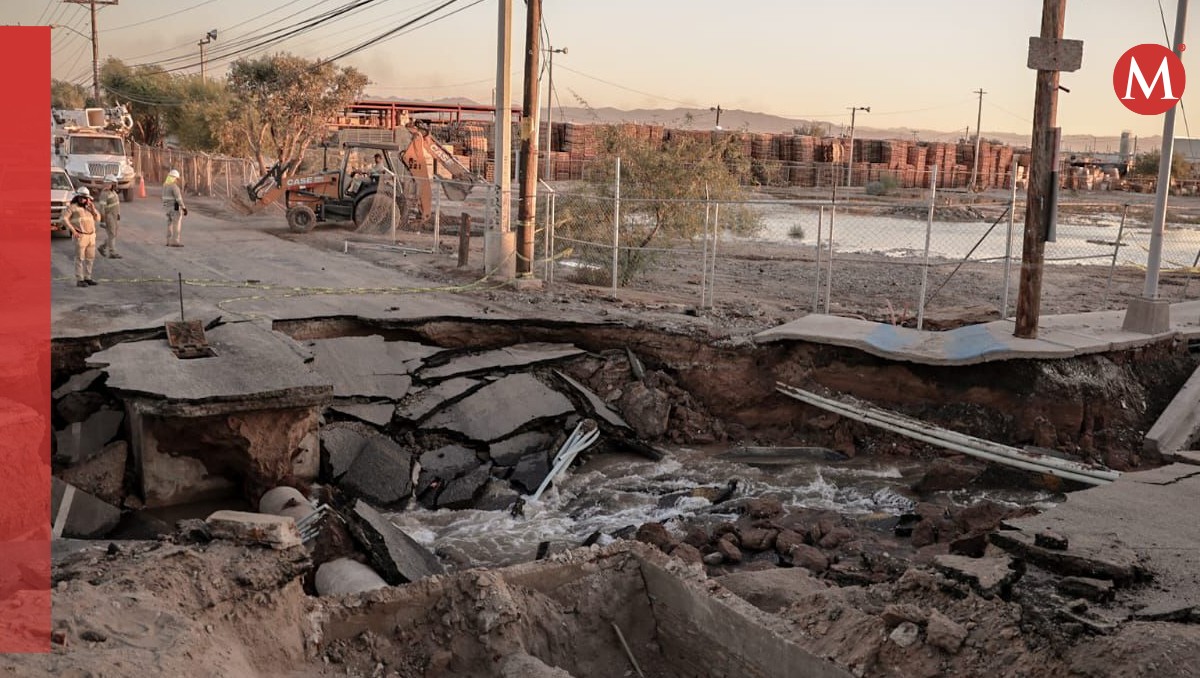 Socavón deja sin agua a habitantes de Mexicali. (Foto: Especial)