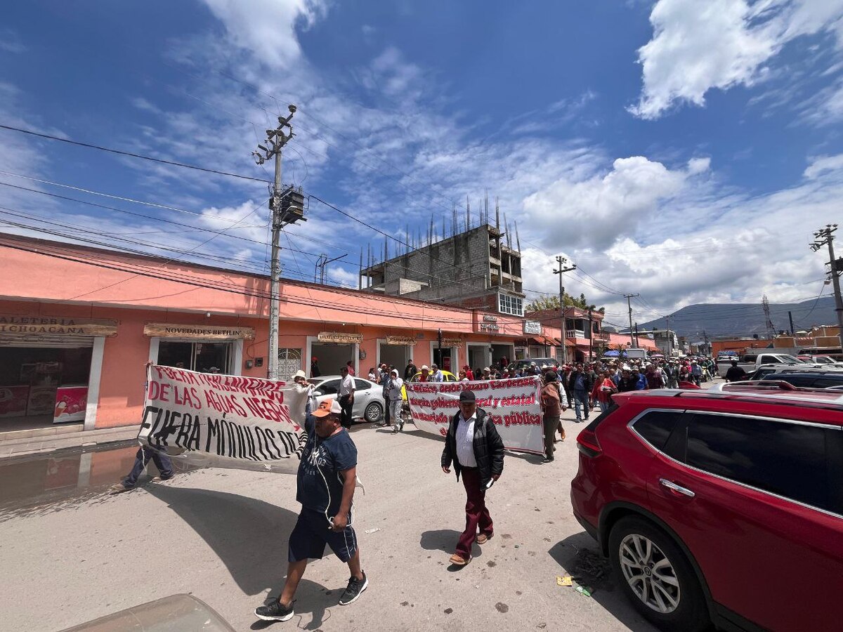 Campesinos marchando durante las protestas en Francisco I. Madero, Hidalgo