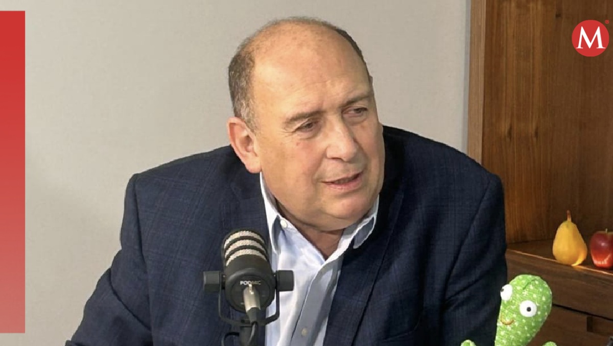 El coordinador del PRI en San Lázaro, Rubén Moreira, en su programa. | Especial
