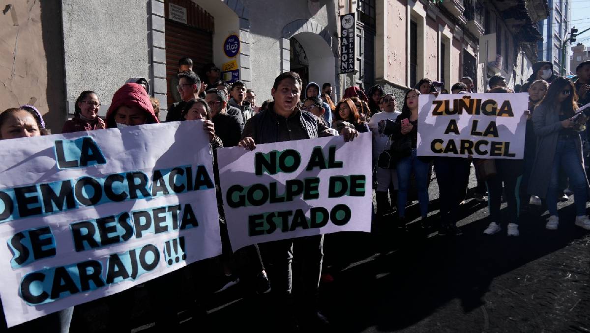 Bolivia desaprueba los comentarios del presidente Argentino; mandan a llamara al embajador argentino para que de una explicación / AP