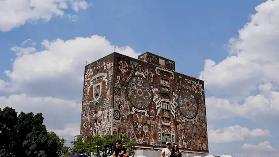 Tribunal Federal ordena a UNAM cambiar legislación en disciplina para adolescentes por orden judicial