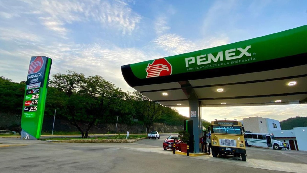 Gasolinería Pemex. Foto:(Archivo).