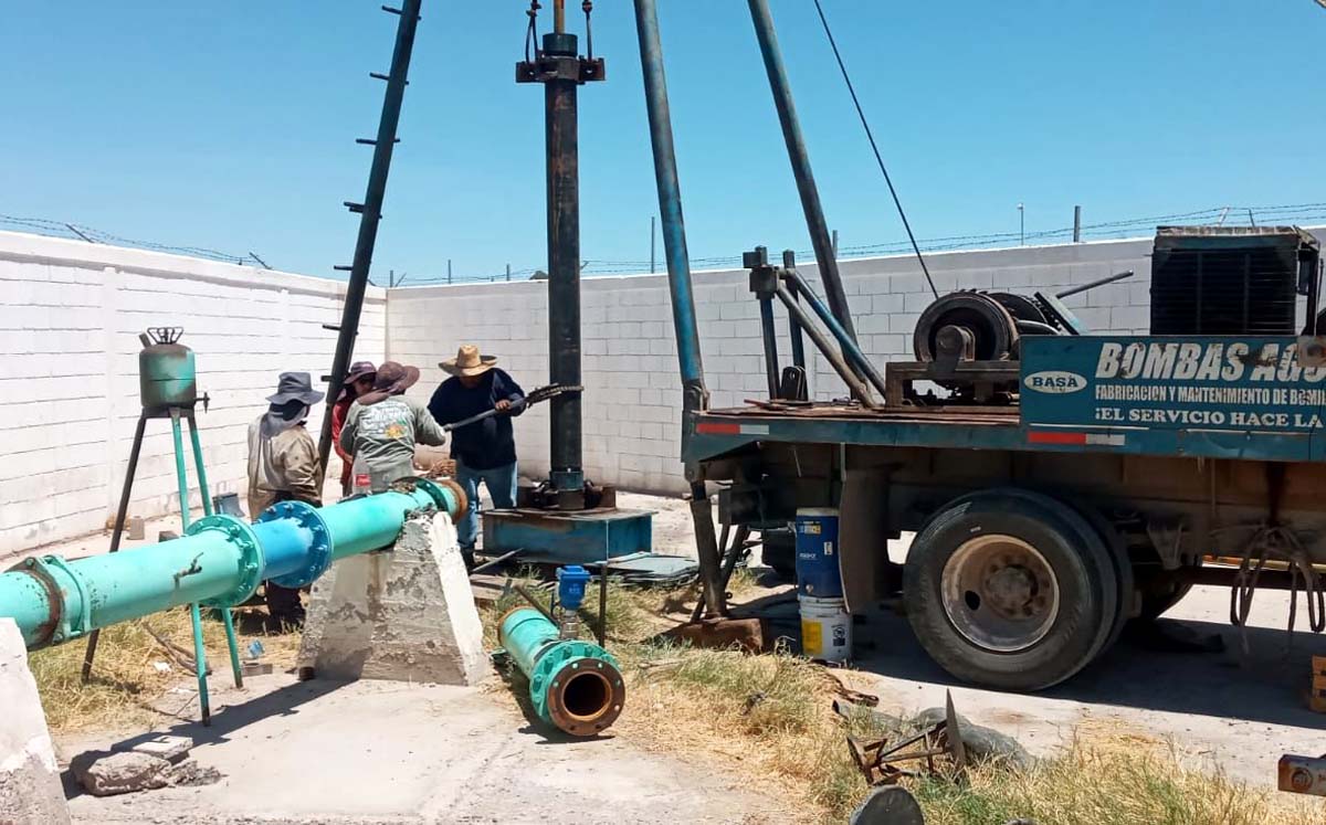 Simas rural da mantenimiento a pozos de agua. l Especial