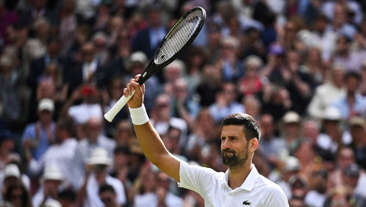 Novak Djokovic le ganó a Jacob Fearnley en Wimbledon (AFP)