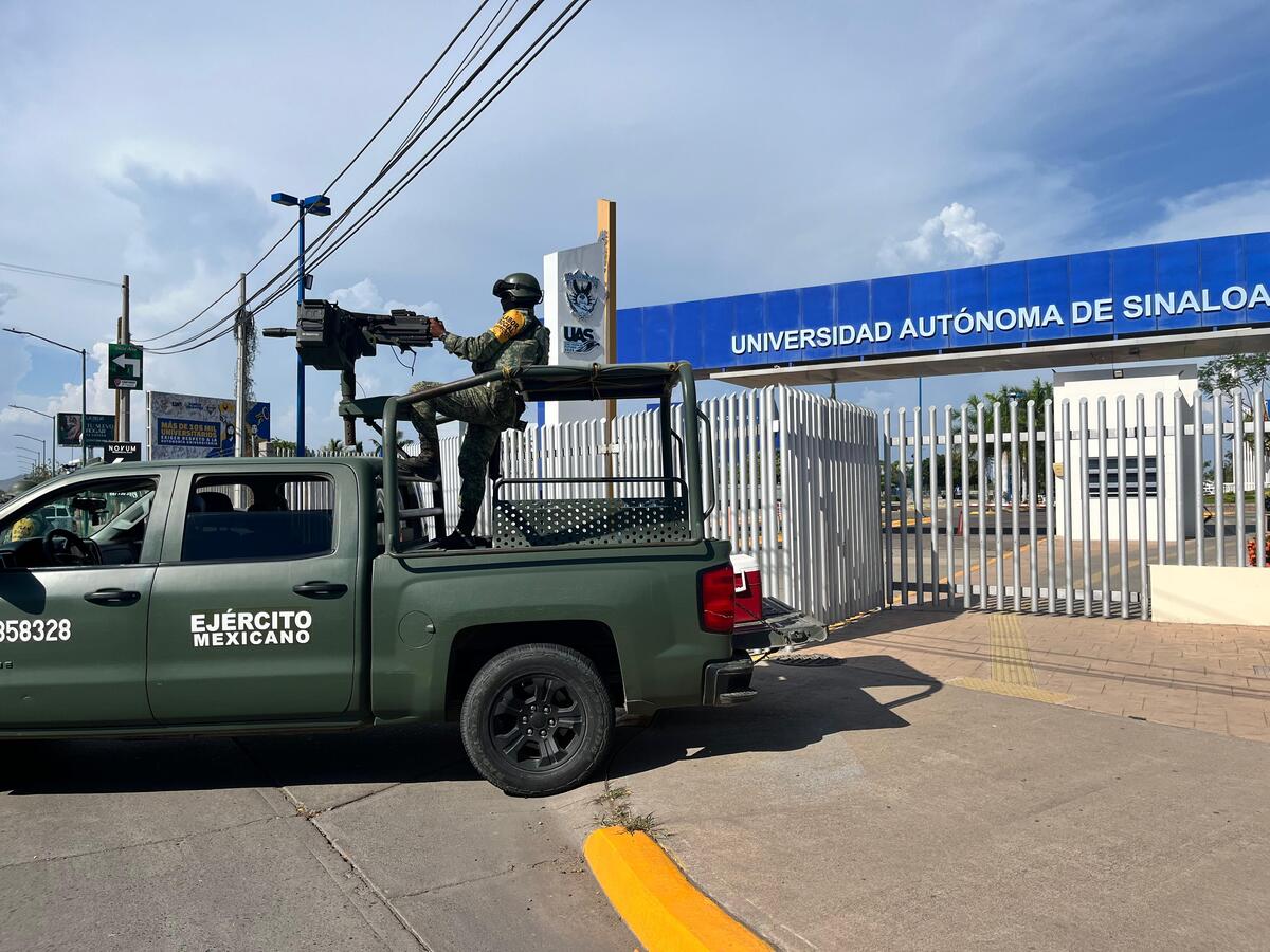 Atentan contra funcionario de la Universidad Autónoma de Sinaloa