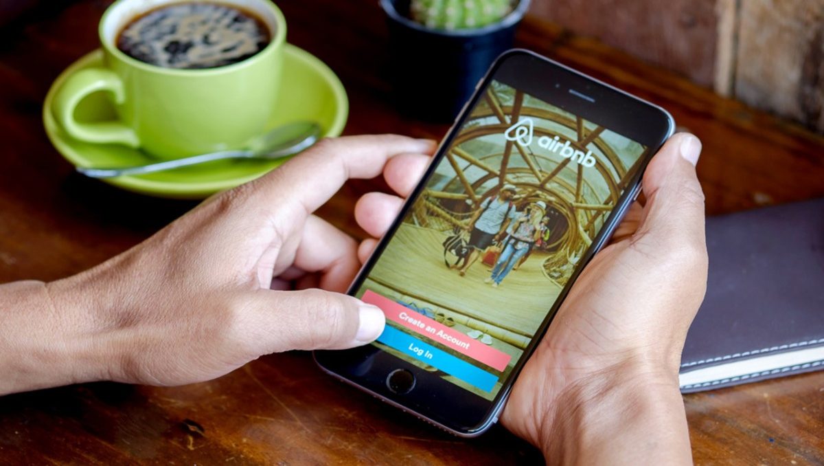 Plantean aplicar impuesto a plataformas digitales hospedaje en Puebla | Archivo Milenio