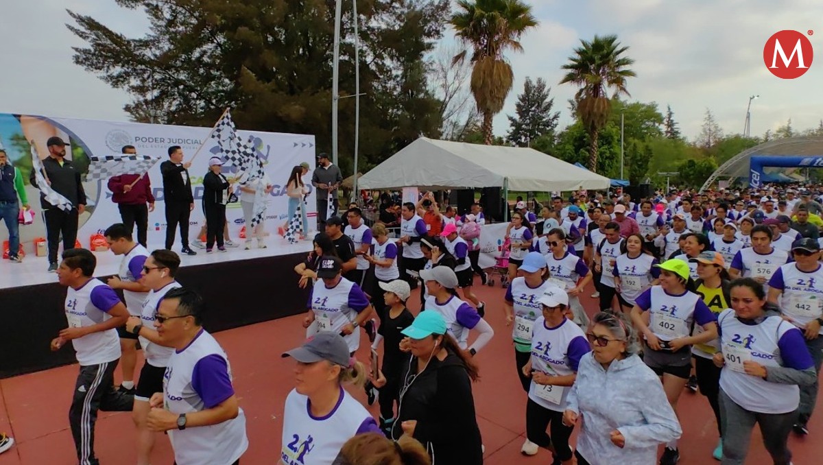 Celebran Día del Abogado en Puebla con carrera atlética en Parque del Arte | Especial
