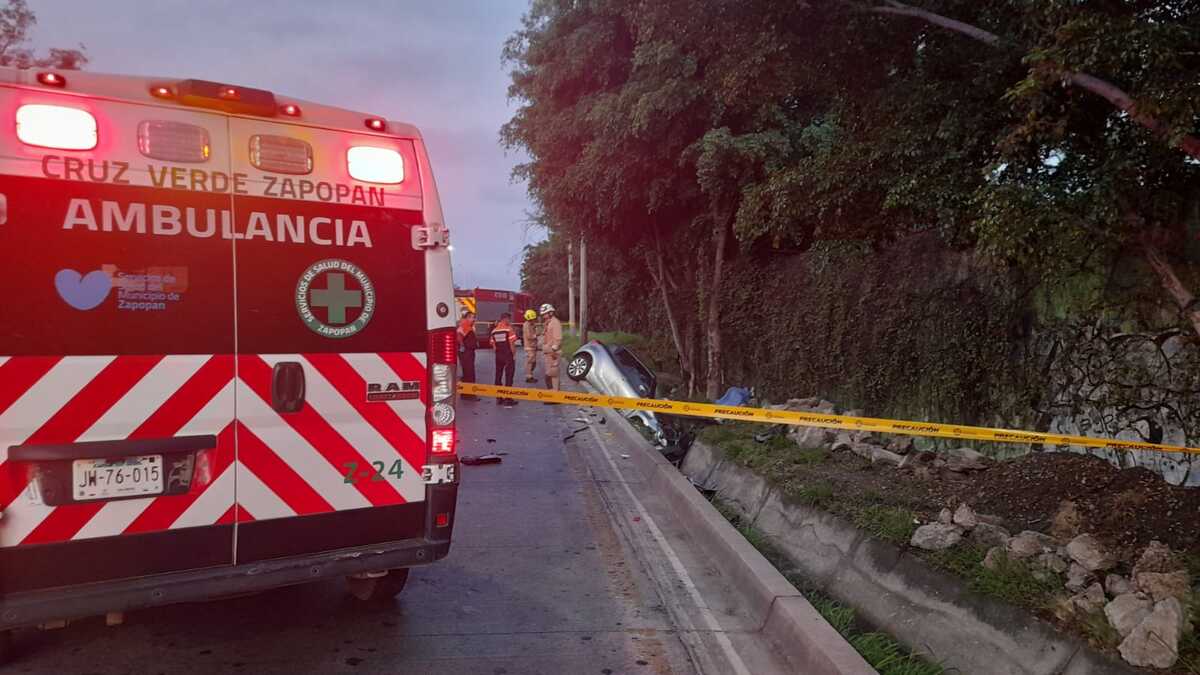 El choque se registró sobre la lateral de Periférico Poniente. (Juan Munguía)