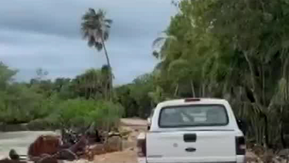 Habitantes de Punta Allen logran sobrevivir tras el paso de 'Beryl'