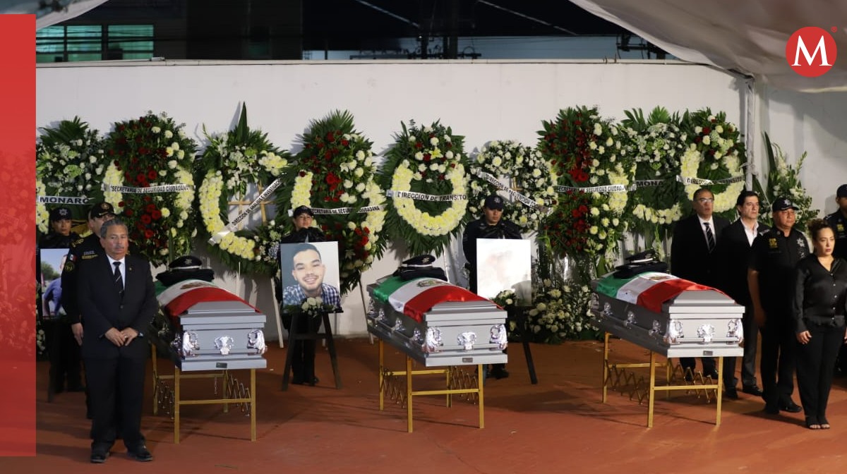 Despiden a policías en Escobedo. Foto: Luis G.