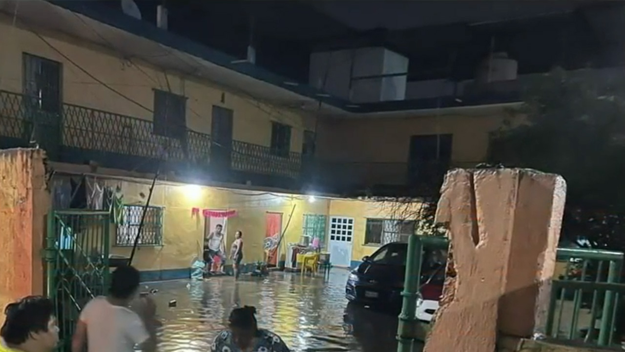 Inundaciones en el sur de Veracruz por lluvias de la onda tropical número 8