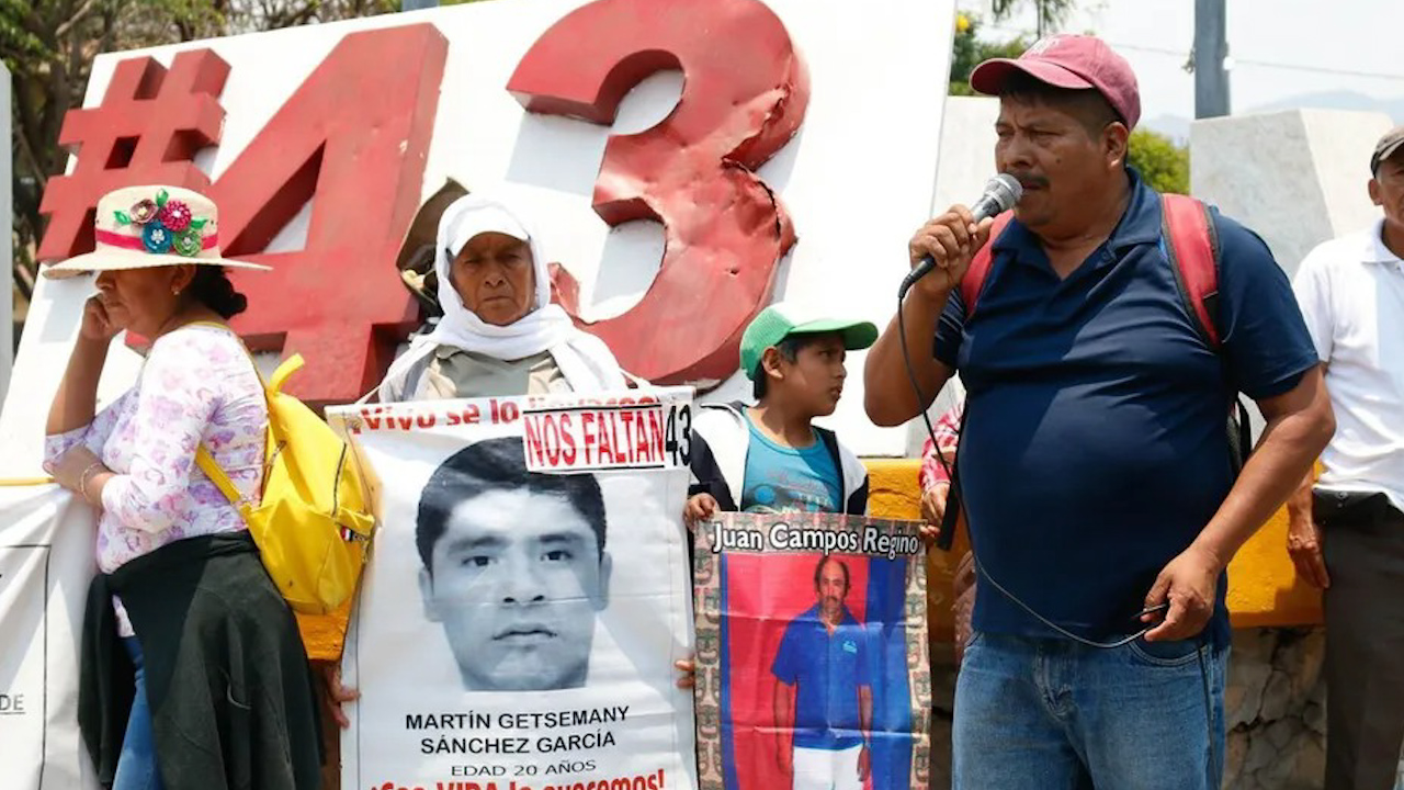 Liberan a general acusado por el caso Ayotzinapa; recibe medida cautelar