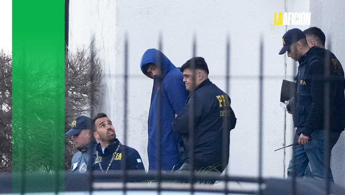 Trasladan para comparecer ante justicia a rugbiers franceses por supuesta violación (AP)