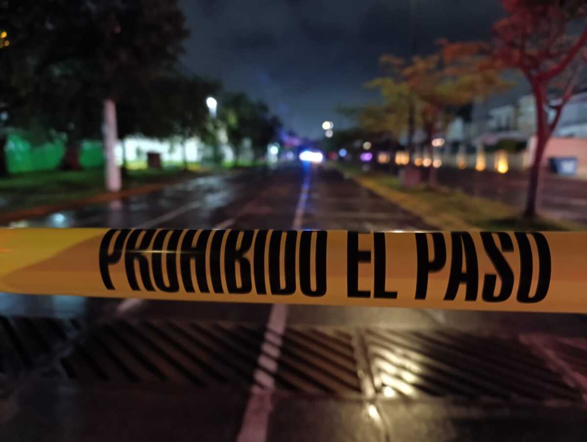 La camioneta fue localizada sobre avenida Naciones Unidas. (Vicente Torres)