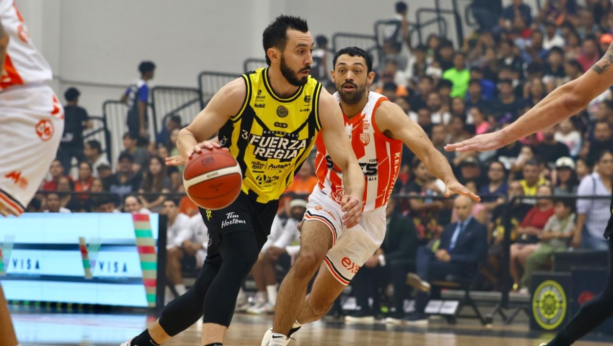 Fuerza Regia gana partido inaugural ante Soles de Mexicali en la LNBP (Roberto Alanís)