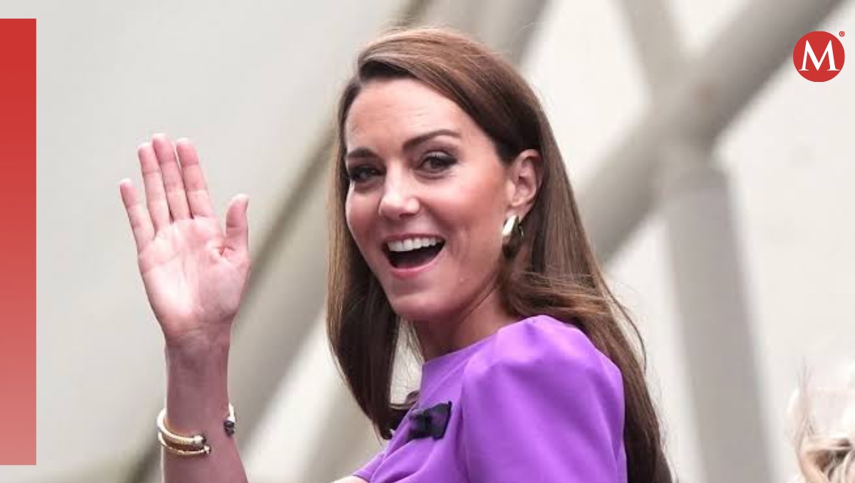 Kate Middleton apareció con un vestido morado