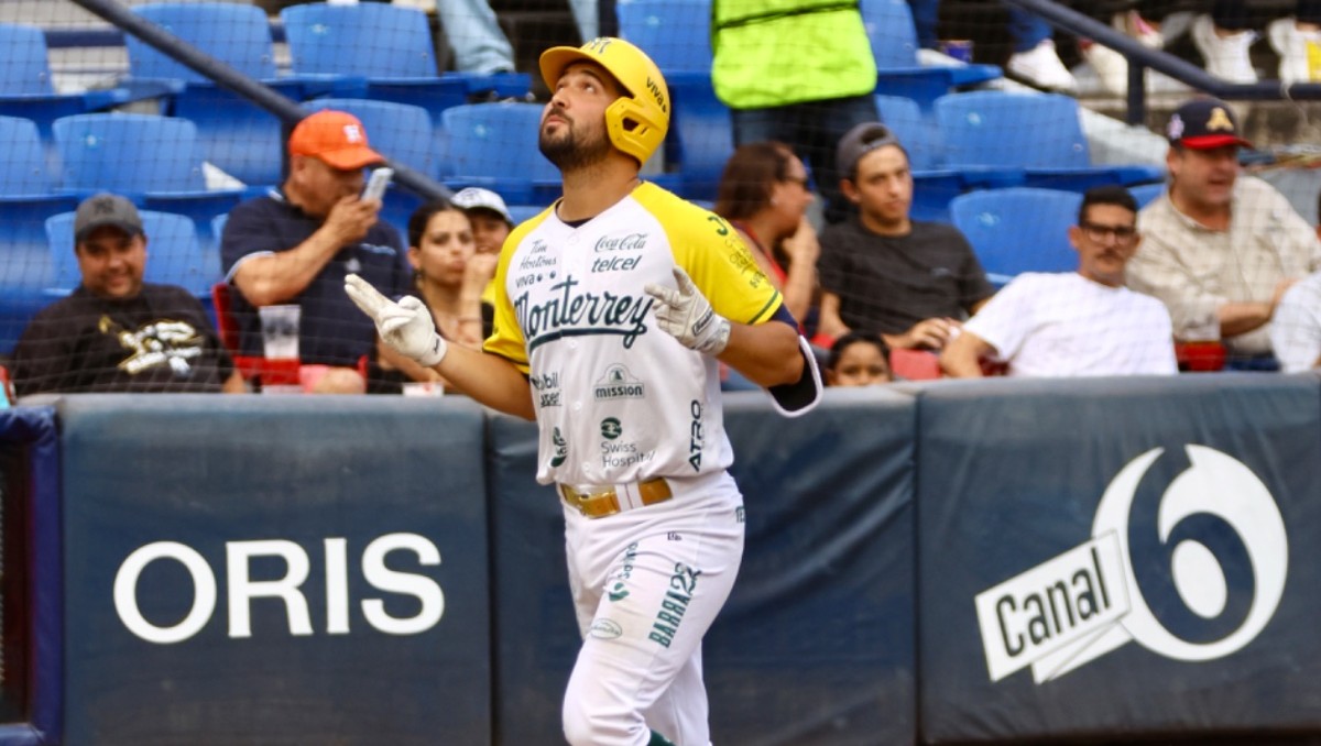Sultanes de Monterrey asegura la serie ante Acereros de Monclova (Roberto Alanis)