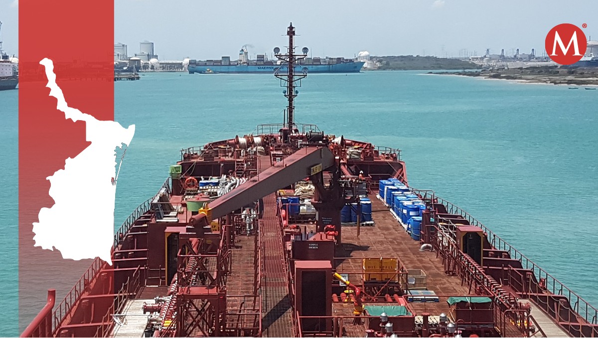 Entrada a las terminales en el puerto de Altamira, Tamaulipas.