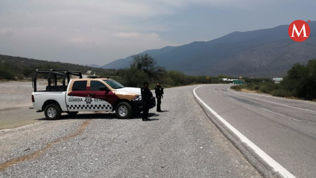 Guardia estatal vigila carreteras de Tamaulipas.