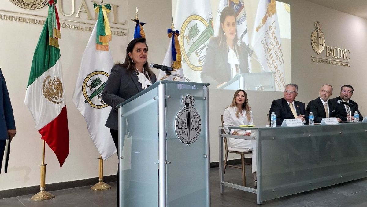 Ana Margarita Ríos Farjat,  ministra de la Suprema Corte de Justicia de la Nación. Especial