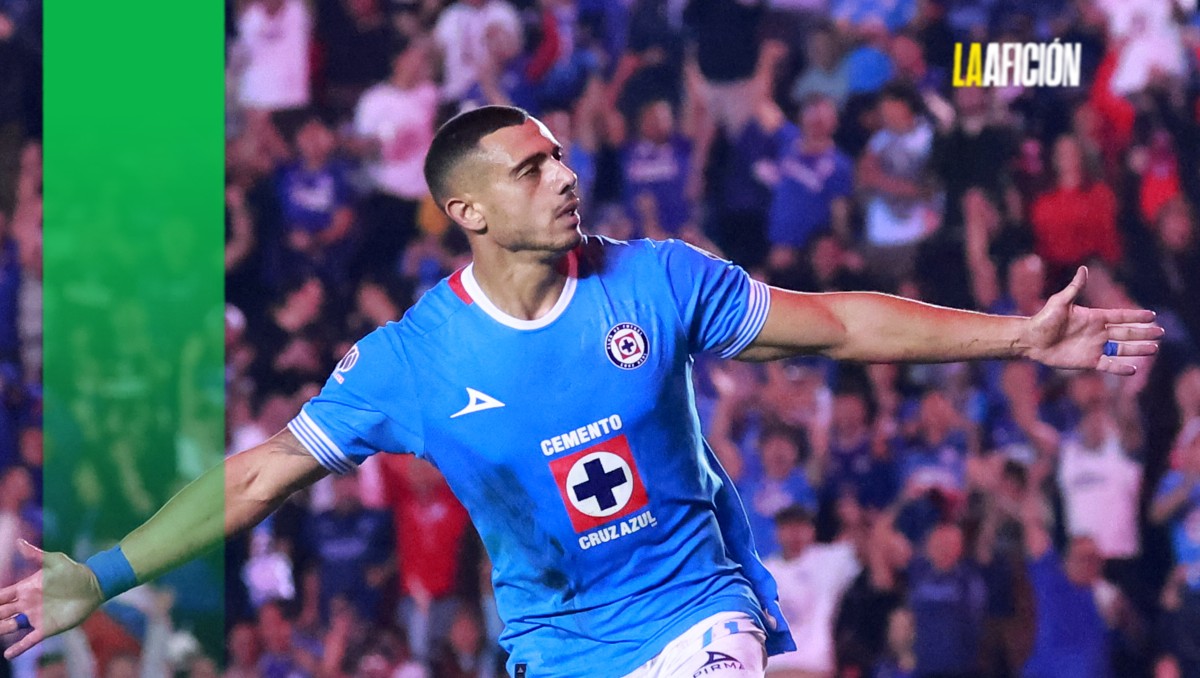 Giorgos Giakoumakis se estrena como goleador de Cruz Azul en la Liga MX (imago7)