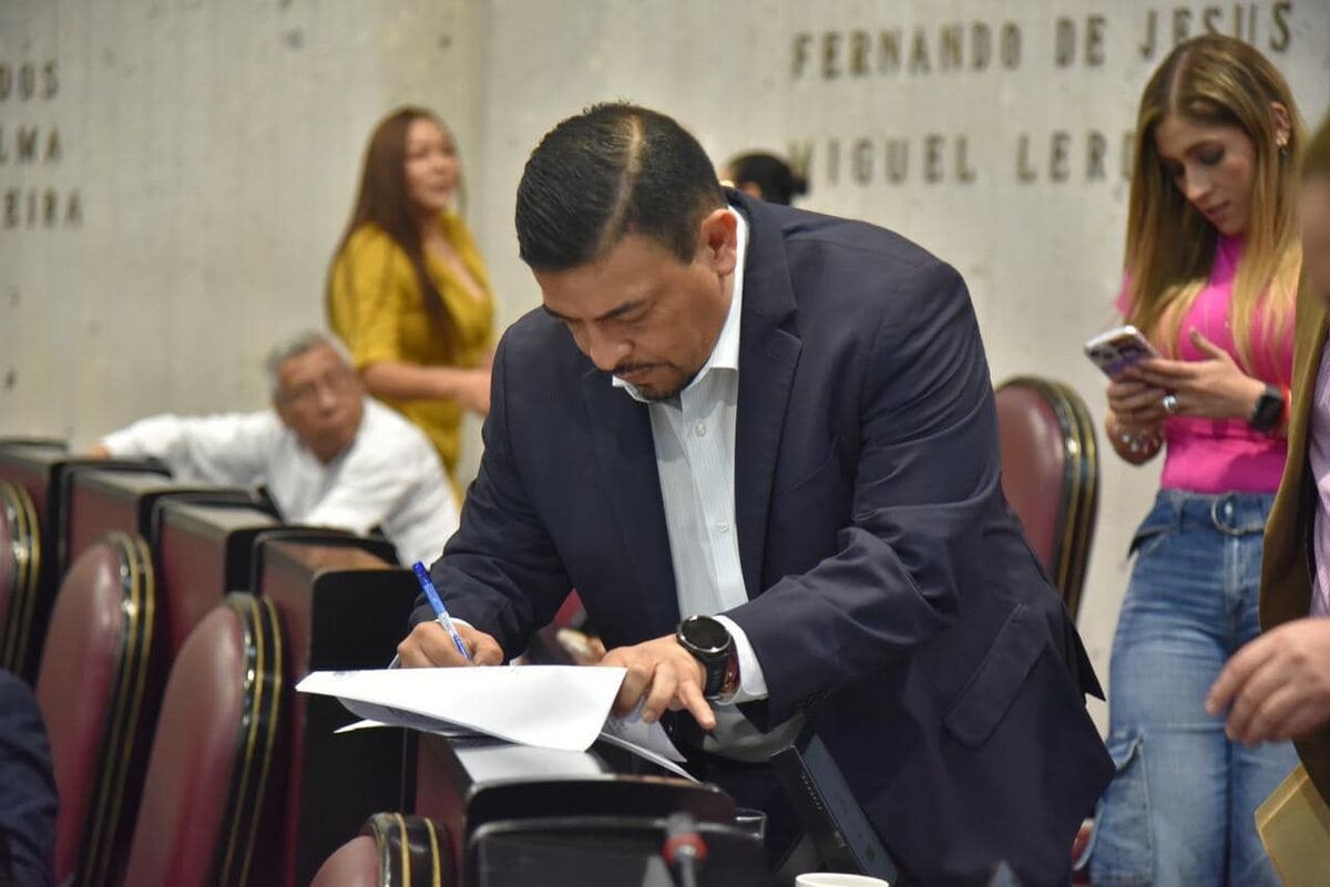 Morena en Veracruz propone cambiar Constitución local. | Especial