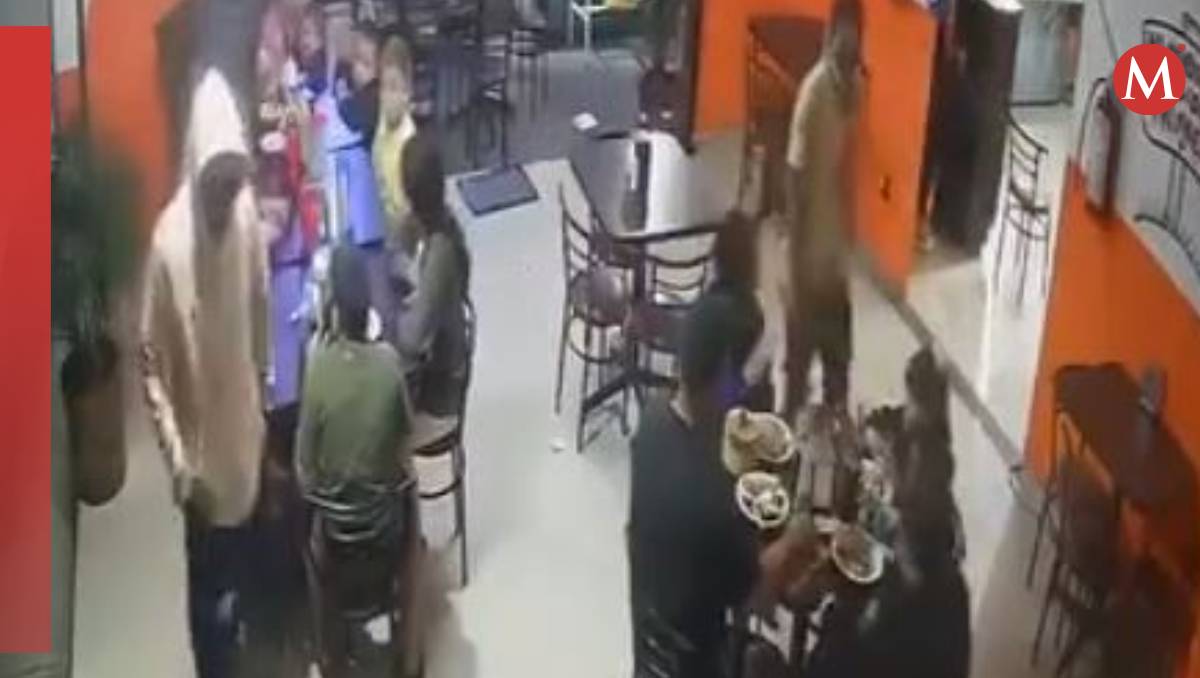 El ataque contra la taquería quedó grabado (Especial)