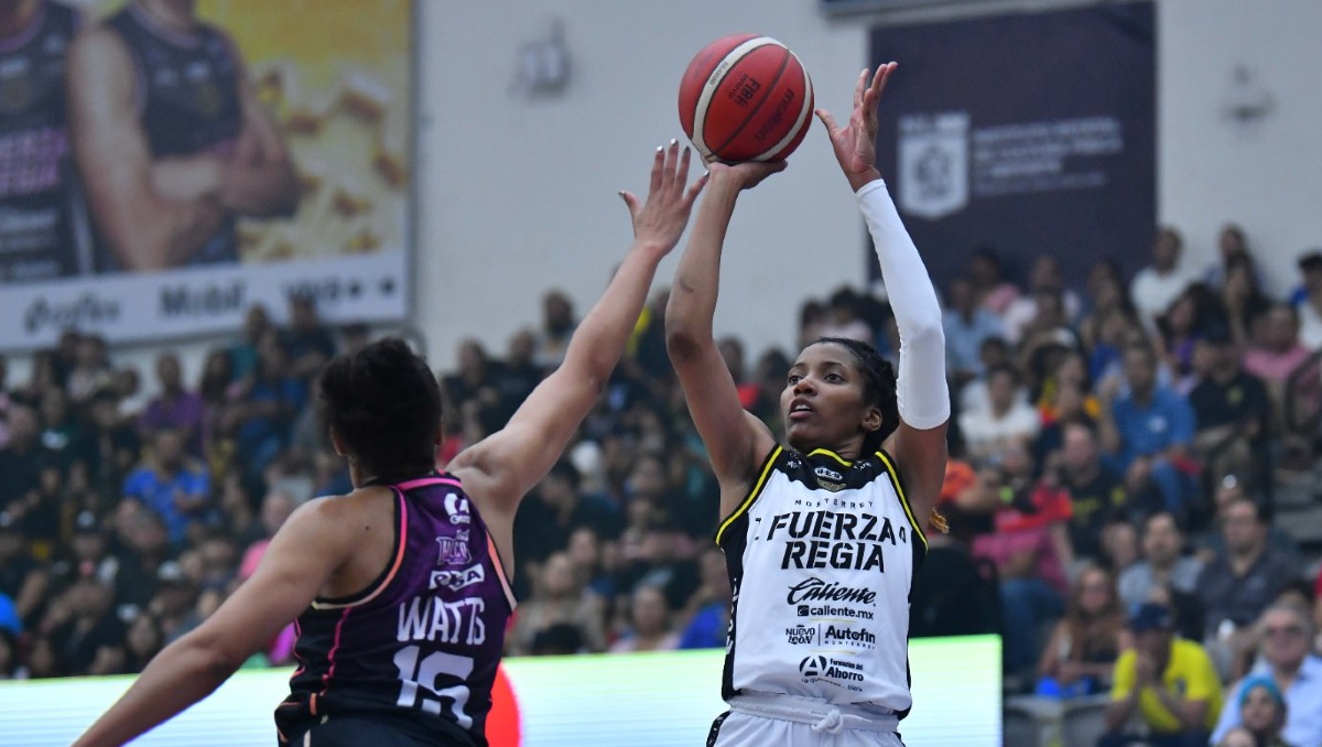 Fuerza Regia femenil pone rumbo a Xalapa para completar su pase a la final de la LNBPF (cortesía)