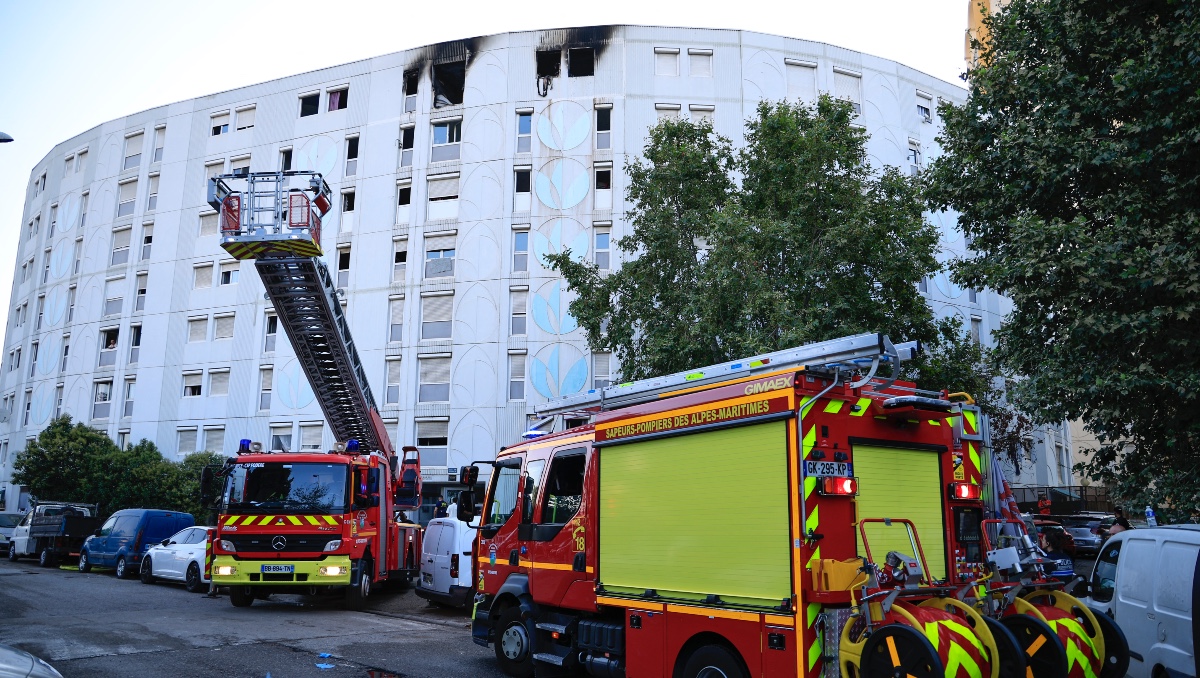 Incendio en Francia mata al menos a 7 personas | AFP