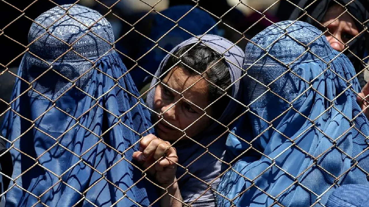 ONU denuncia crímenes de lesa humanidad contra mujeres en Afganistán