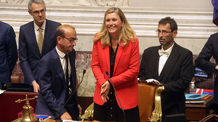 Yael Braun-Pivet celebra su triunfo.  | EFE