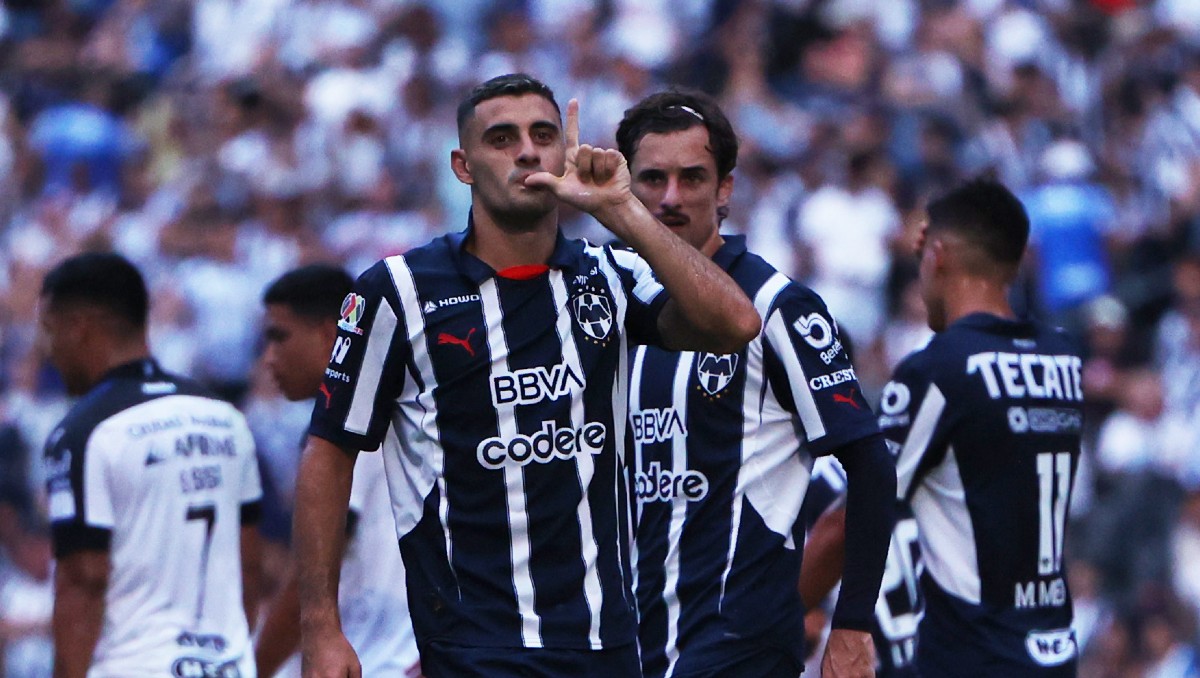 Rayados consigue importante triunfo en casa frente Querétaro (Imago 7)