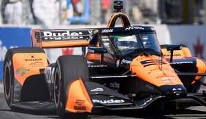 Patricio O'Ward sufre choque en carrera de IndyCar Toroto