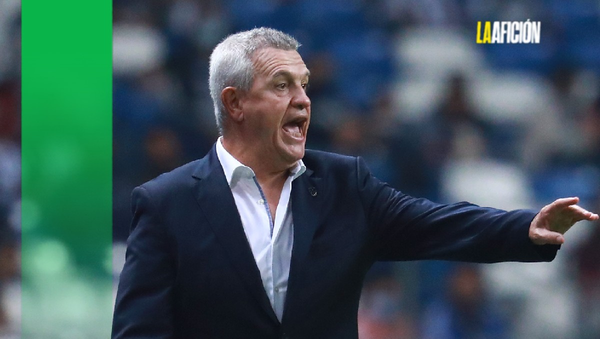 El día que un directivo intentó imponerle jugadores a Javier Aguirre (Imago7)