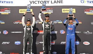 El mexicano Ricardo Escotto sube al podio en el Gran Premio de Toronto.