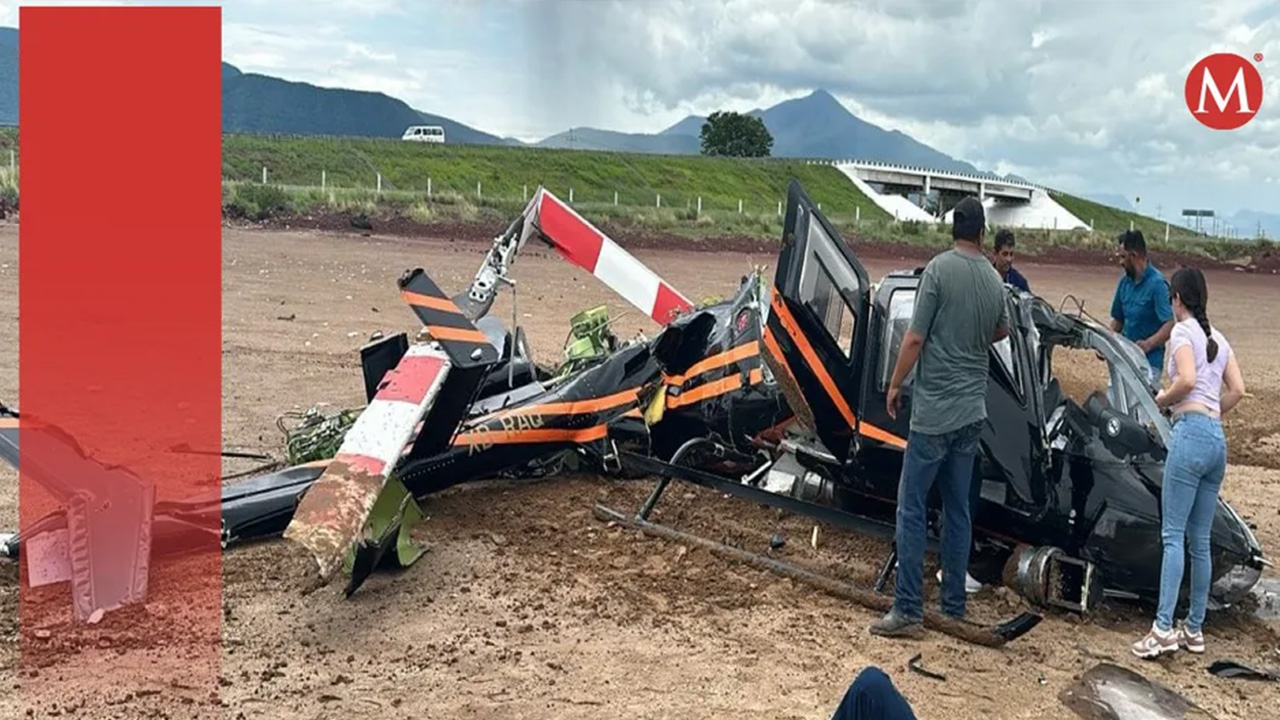 Helicóptero se desploma en la autopista Guadalajara-Colima por una presunta falla mecánica