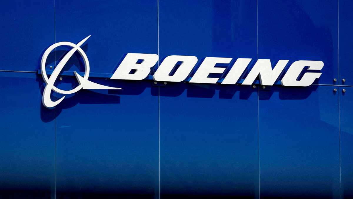 El Departamento de Justicia de Estados Unidos trabajó con el fabricante de aviones para llegar a este acuerdo reparatorio. | Reuters