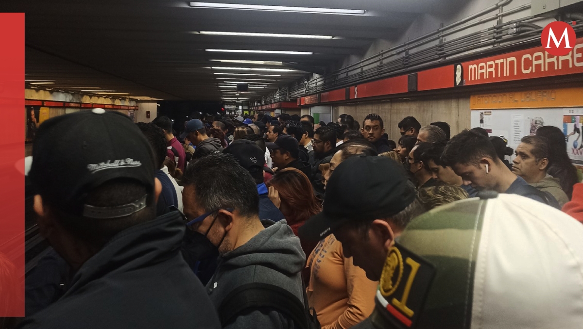 Señalan retrasos de hasta 15 minutos en las dos líneas que convergen en Martín Carrera.