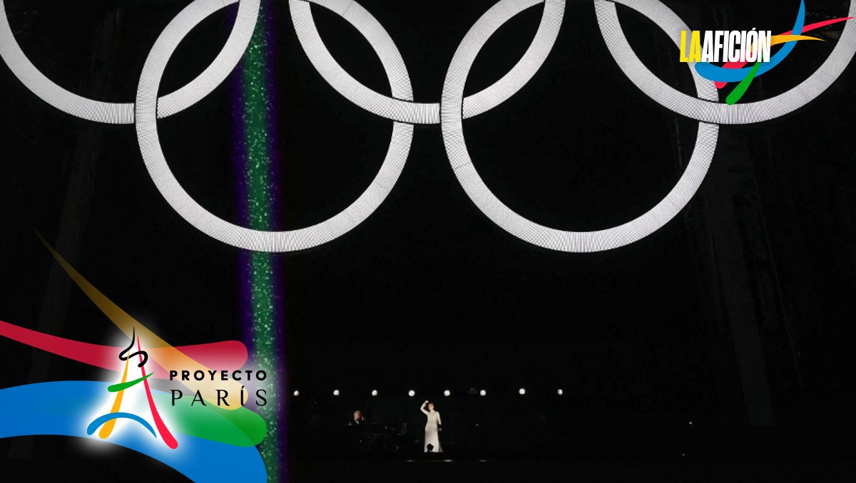 La cantante durante la inauguración de la justa deportiva / Foto: Afp